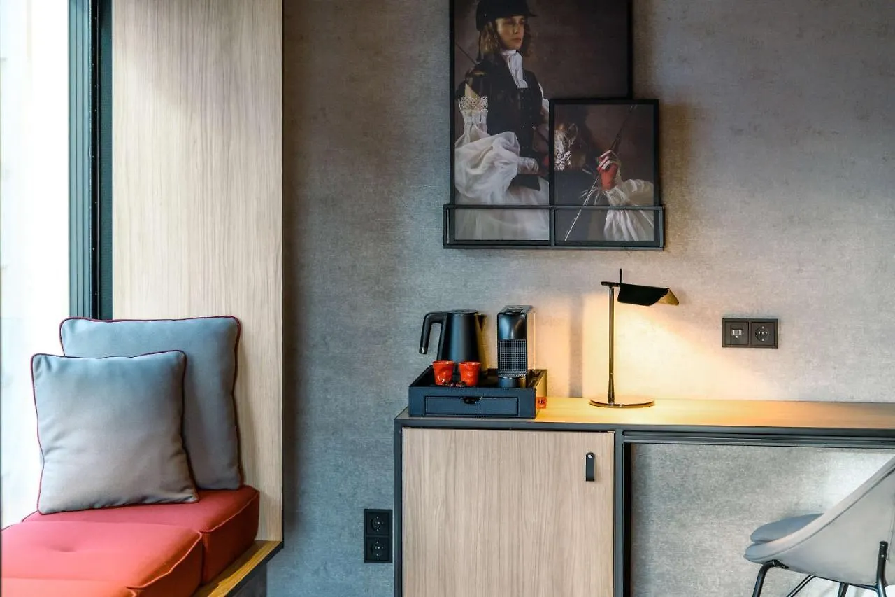 فندق Radisson Red Hotel, فيينا