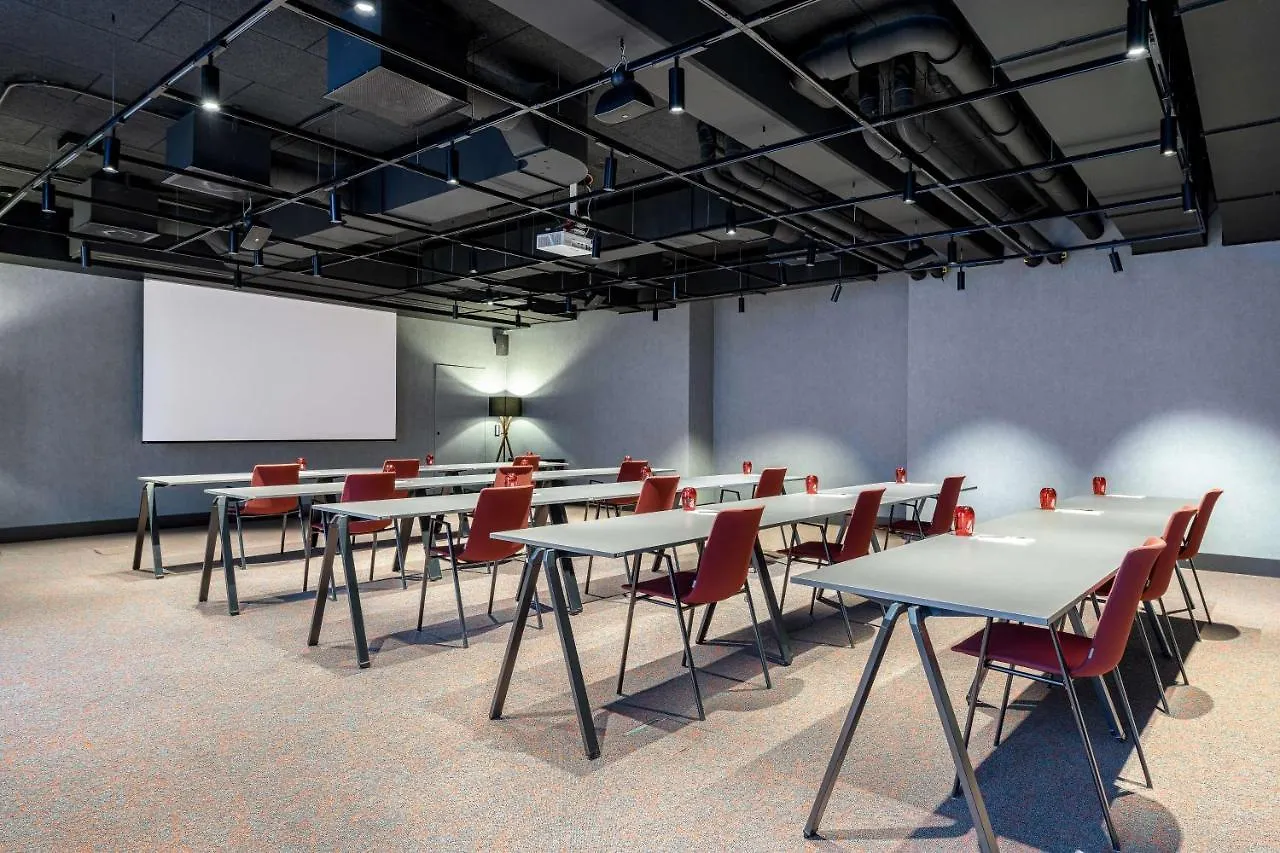 Radisson Red Hotel, فيينا 4*,  النمسا